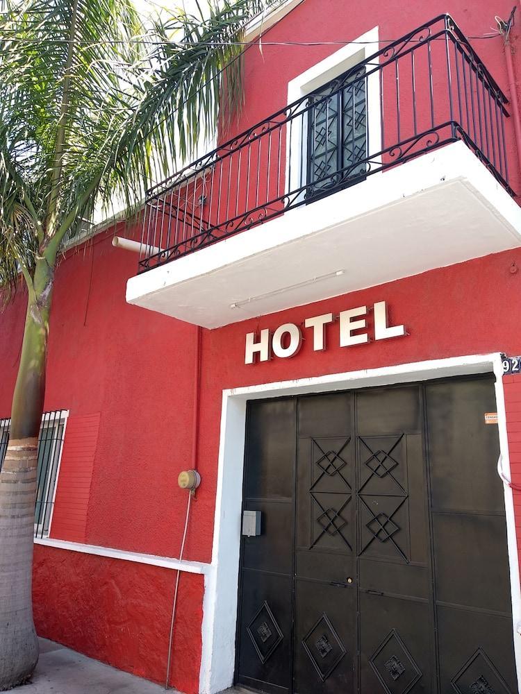 Hotel Del Refugio Гуадалахара Екстериор снимка