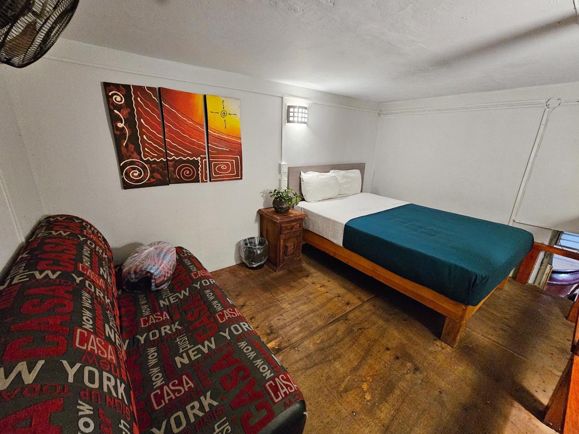 Hotel Del Refugio Гуадалахара Екстериор снимка