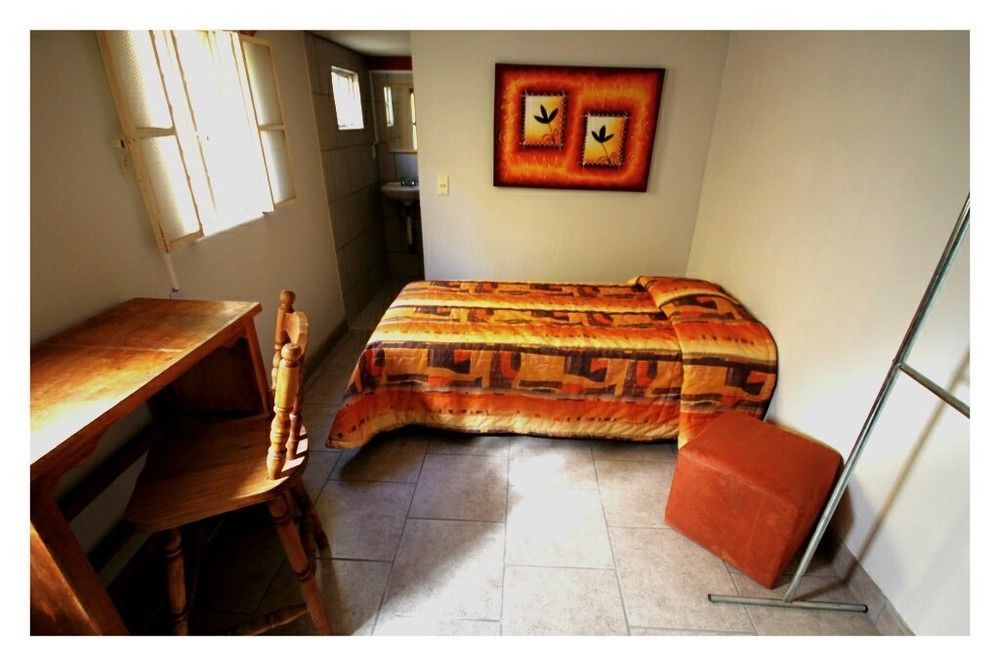 Hotel Del Refugio Гуадалахара Екстериор снимка